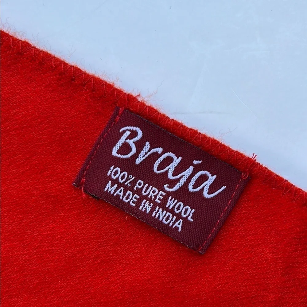Embroidered Floral Wool Scarf